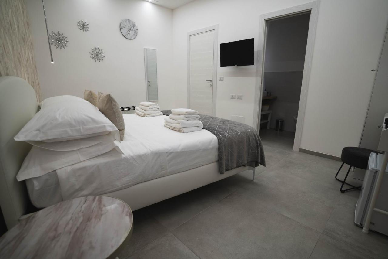 Arco Alto Rooms Бари Экстерьер фото
